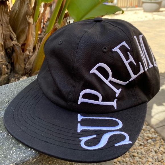 Supreme hat - Picture 3 of 5